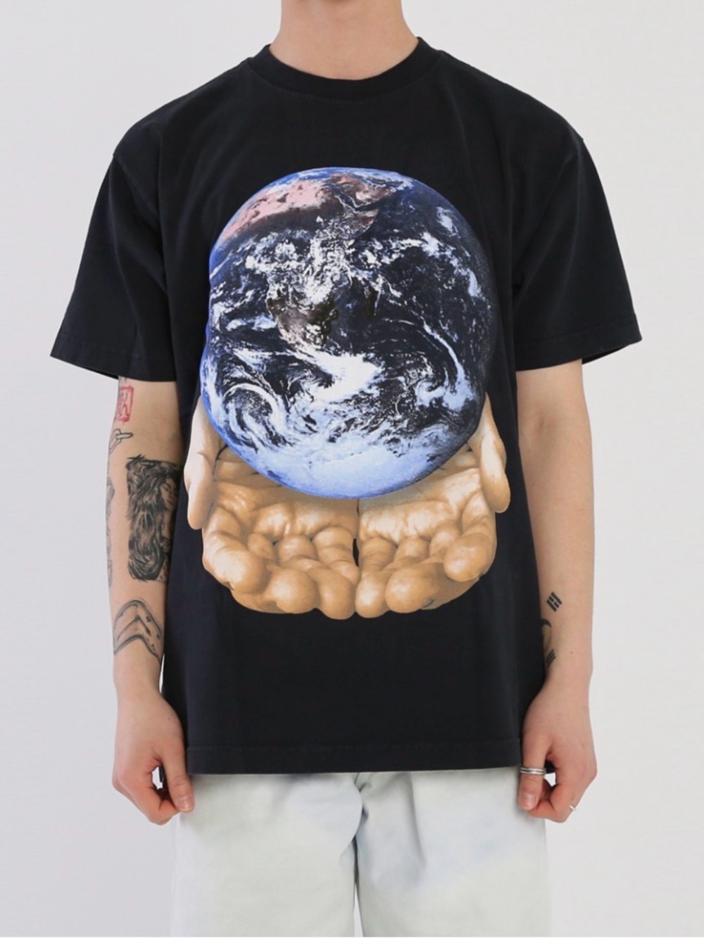 NWT Obey Our Planet Is In Your Hands T-Shirt Black